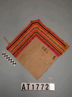 藏品(女子胸兜)的圖片